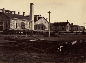 Lautanen 17. Laramien konepajoja lounaasta, 1869 (kuva). tekijältä Andrew Joseph Russell