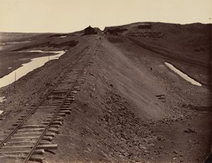 Lautanen 2. Graniittinen kanaali vesisäiliöstä, 1869 (kuva). tekijältä Andrew Joseph Russell