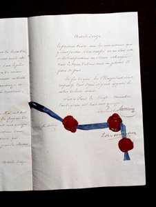 Ranskan ja Coalisien välisen vuoden 1815 sopimuksen 12 artikla. Toinen Pariisin sopimus, jonka allekirjoitti Armand Emmanuel de Vignerot du Plessis, Richelieun herttua (1766-1822): Sopimuksessa määrätään yhteistyöstä Itävallan, Yhdistyneen kuningaskunnan,  tekijältä Anonymous Anonymous