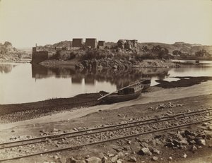 Philae, näkymä Niilin itärannalle, luoteeseen tekijältä Antonio Beato