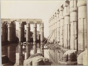 Luxorin temppeli (näkymä Amenhotep III:n hovilta) (albumin hopeakuva)