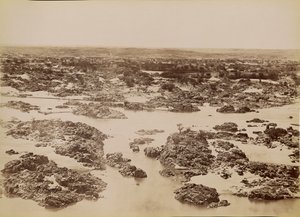 [Näkymä ensimmäisestä kataraktista] / [Vue de la Premiere Cataracte] tekijältä Antonio Beato