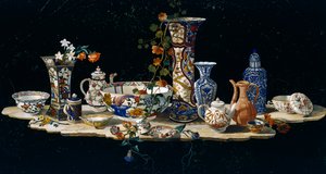 Pöytälevy posliinimaljakoineen, n. 1797, puolijalokivestä valmistettu mosaiikki marmorilla, luotu Firenzen suurherttuan työpajoissa Antonio Ciocin mallista (toimii 1700-luvun jälkipuoliskolla), Italia, italialainen kulttuuri