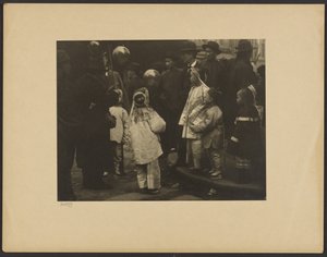 [Paraati, Chinatown] tekijältä Arnold Genthe