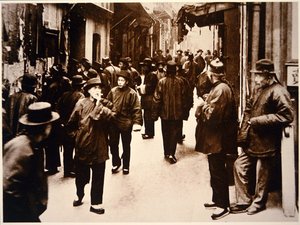 Ross Alley "Street of Gamblers", Chinatown, San Francisco tekijältä Arnold Genthe
