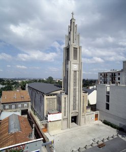 Notre Dame de Le Raincyn kirkon (Seine saint Denis) yleisnäkymä 1923 (kuva)