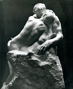 Suudelma tekijältä Auguste Rodin