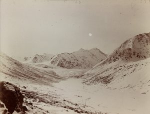 Oksuksen lähteen jäätikkö Wakhjirista käsin tekijältä Aurel Stein