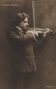Ferencz Hegedus, unkarilainen viulisti tekijältä Austrian Photographer