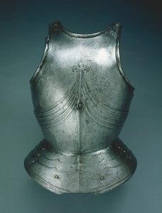 Goottilainen rintakilpi, Innsbruck, 1400-luvun loppu (teräs) tekijältä Austrian School