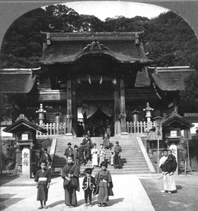 Osua Temple, Nagasaki, Japan, 1901.