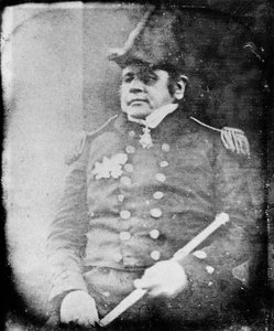 Kontra-amiraali Sir John Franklin K.H.C., noin 1847 (kuva).