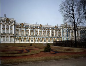 Näkymä Katariinan palatsista (Tsarskoje Selo tai Tsarskoje Selo), jonka on toteuttanut arkkitehti Bartolomeo Francesco Rastrelli (n. 1700-1771) 1752-1756, Pushkin (Pushkin) Venäjä