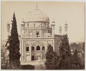 Ahmed Shahin hauta, Khirka Sharifista