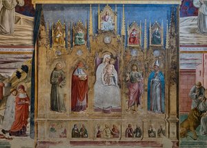 Väärennetty polyptyykki, jossa on Neitsyt Maria ja lapsi, S. Anthony Padovalainen, St. Hieronymus, St. John ja St. Louis Toulouse, Pyhän Hieromuksen kappeli tekijältä Benozzo di Lese di Sandro Gozzoli