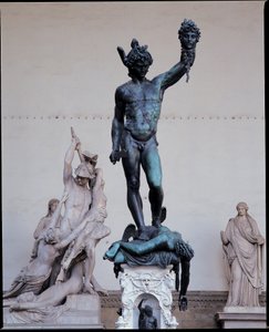 Perseus Medusan pään kanssa, 1545-54 (pronssi)