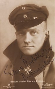 Manfred von Richthofenin muotokuva 1892-1918, 1918. tekijältä Berlin . Photo studio C. J.