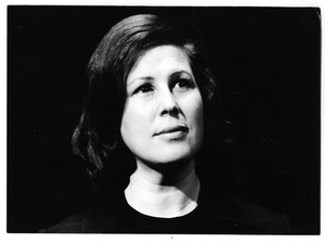  tekijältä Bernard Perrine