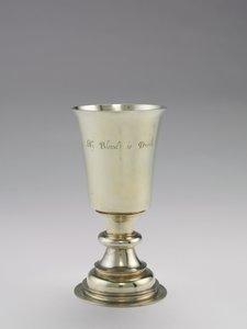 Ehtoollinen Cup, valmistanut DR, 1671-1672 tekijältä British School