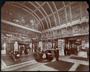 Aula Hotel Waltonissa, Philadelphiassa, n. 1905 (hopeagelatiiniprintti)