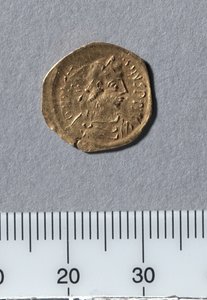 Half Tremissis of Justinianus I, Konstantinopoli, 527-565 (kulta) tekijältä Byzantine School