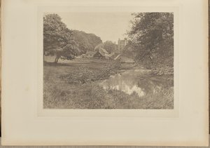 Haddon Hall ja Homestead, joelta katsottuna