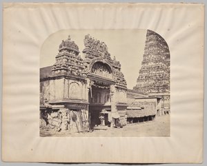 Sisäänkäynti Meenakshi Sundareswararin temppeliin, Madurai