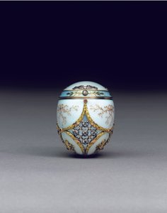 Harvinainen jalokivi, kaksivärinen muna-bonbonnière, 1896-1908 tekijältä Carl Fabergé