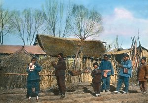 Kiina, kiinalaiset kylässä, kuvan päivämäärä: noin 1920, Carl Simonin arkisto tekijältä Carl Simon