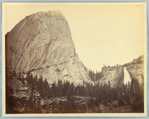 Mount Broderick, Nevada Falls, 700 jalkaa, Yosemite tekijältä Carleton E. Watkins