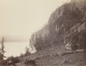 Cape Horn, Columbia River,1867 (kuva) tekijältä Carleton Emmons Watkins