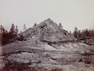 Indian Sweat House, Mendocino County, Kalifornia, 1863. tekijältä Carleton Emmons Watkins