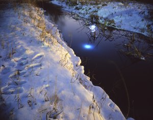 Maalaus pimeässä, 2011