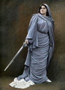Ranskalainen sopraano Lucienne Breval (1869-1935) Sephora-oopperassa Le fils de letoile Pariisissa, valokuva Cautin et Berger ranskalaisesta Le Theater -lehdestä 1.7.1904