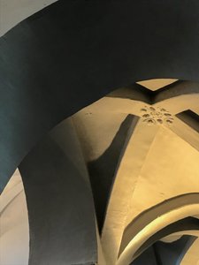 Kompositio - Arkkitehtuuri - Yksityiskohdat, 2019 (kuva) tekijältä Cécile Jamet