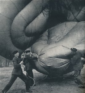 Hirviö hallitsee, 1941