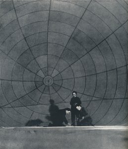 WAAFS-verkko, joka työskentelee ilmapallon parissa, 1941