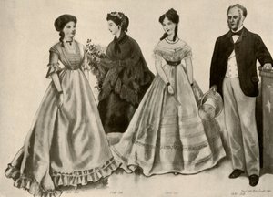 Vaatteet vuosilta 1860-1870, 1907, 1937.