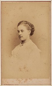 Olga Constantinovna de Russie - Muotokuva Venäjän suurherttuatar Olga Constantinovnasta (1851-1926) par Bergamasco, Charles (Karl) (1830-1896). Valokuva tekijältä Charles Bergamasco