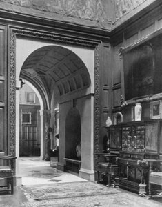 Ruokailutilan aula tekijältä Charles Latham
