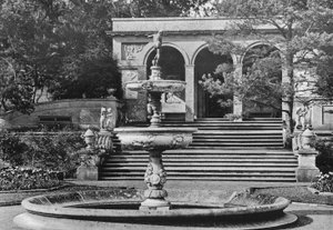 Loggia ja suihkulähde tekijältä Charles Latham