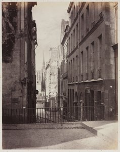 Rue Jean-de-Beauvais. Näkymä Rue des Écolesilta kohti rakenteilla olevaa Boulevard Saint-Germainia tekijältä Charles Marville