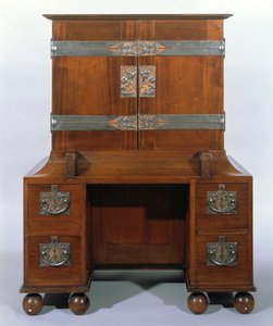 Kaappi - edessä suljettu, 1898 (mahonki & white holly) (katso myös 272466, 272468)