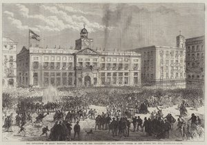 Vallankumous Espanjassa, Vallankumouksen lipun ripustaminen julkisissa toimistoissa Puerta del Solissa Madridissa