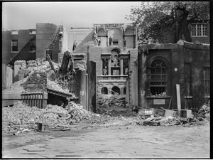 Pembroke House, Whitehall Gardens, Whitehall, City of Westminster, GLA, 1930-luvun loppu.