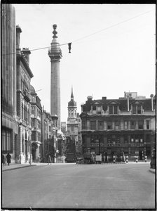 Monumentti, Monument Street, City and County of the City of London, GLA, 1930-luku.