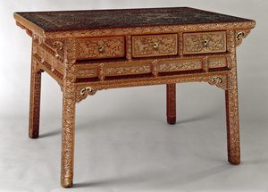 Palatsipöytä, Ming-dynastia, Hsuan Te -kausi (1426-35) (veistetty punainen lakka puuhun)