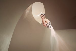 Elegantti muotikäyrä tekijältä Christine von Diepenbroek