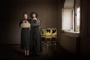 Gothic Women -perhoskokoelma tekijältä Christine von Diepenbroek