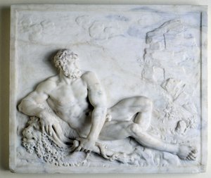 Hercules levossa (marmorinen matala kohokuvio)